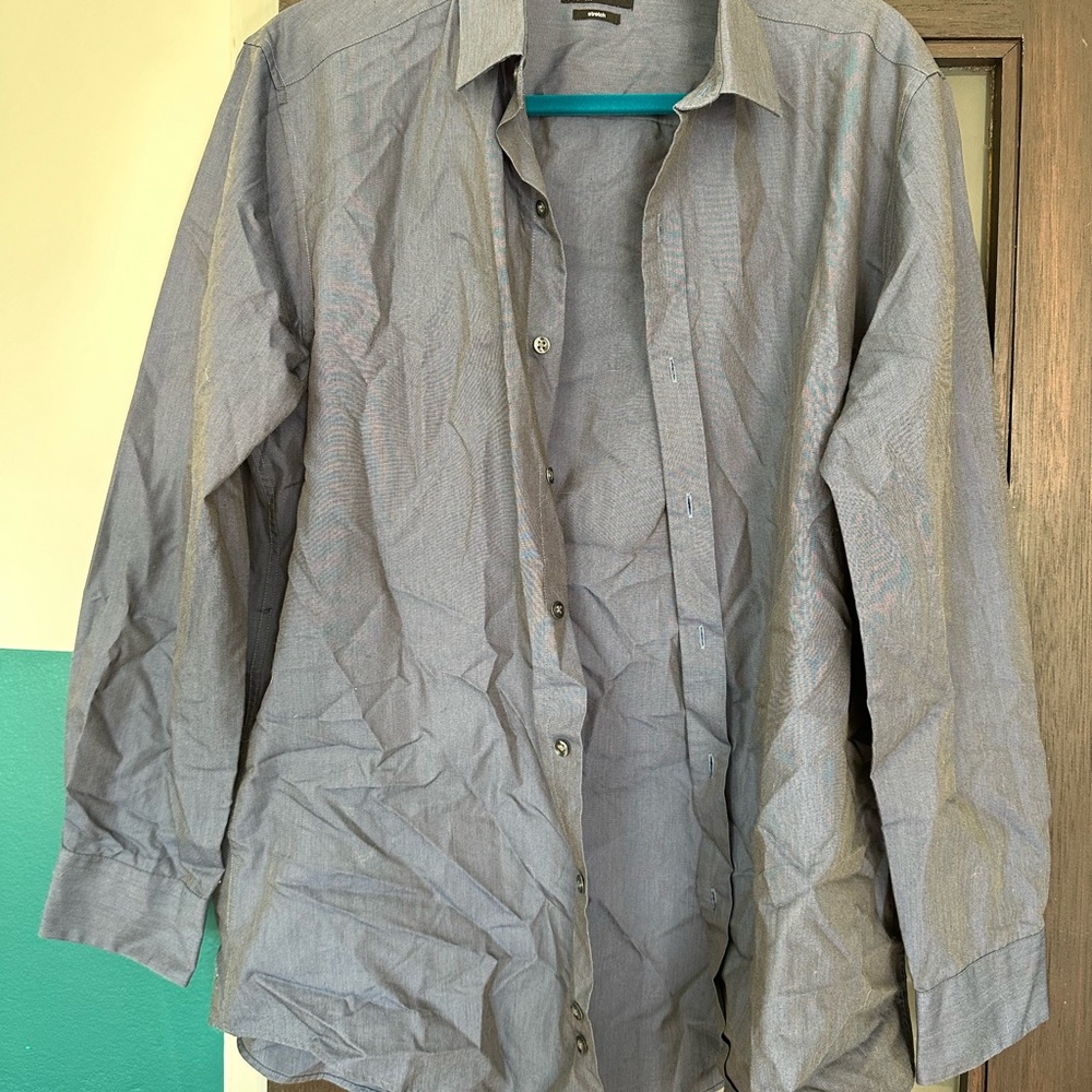 BUNDLE of 7: Men’s Dress Shirts, Medium